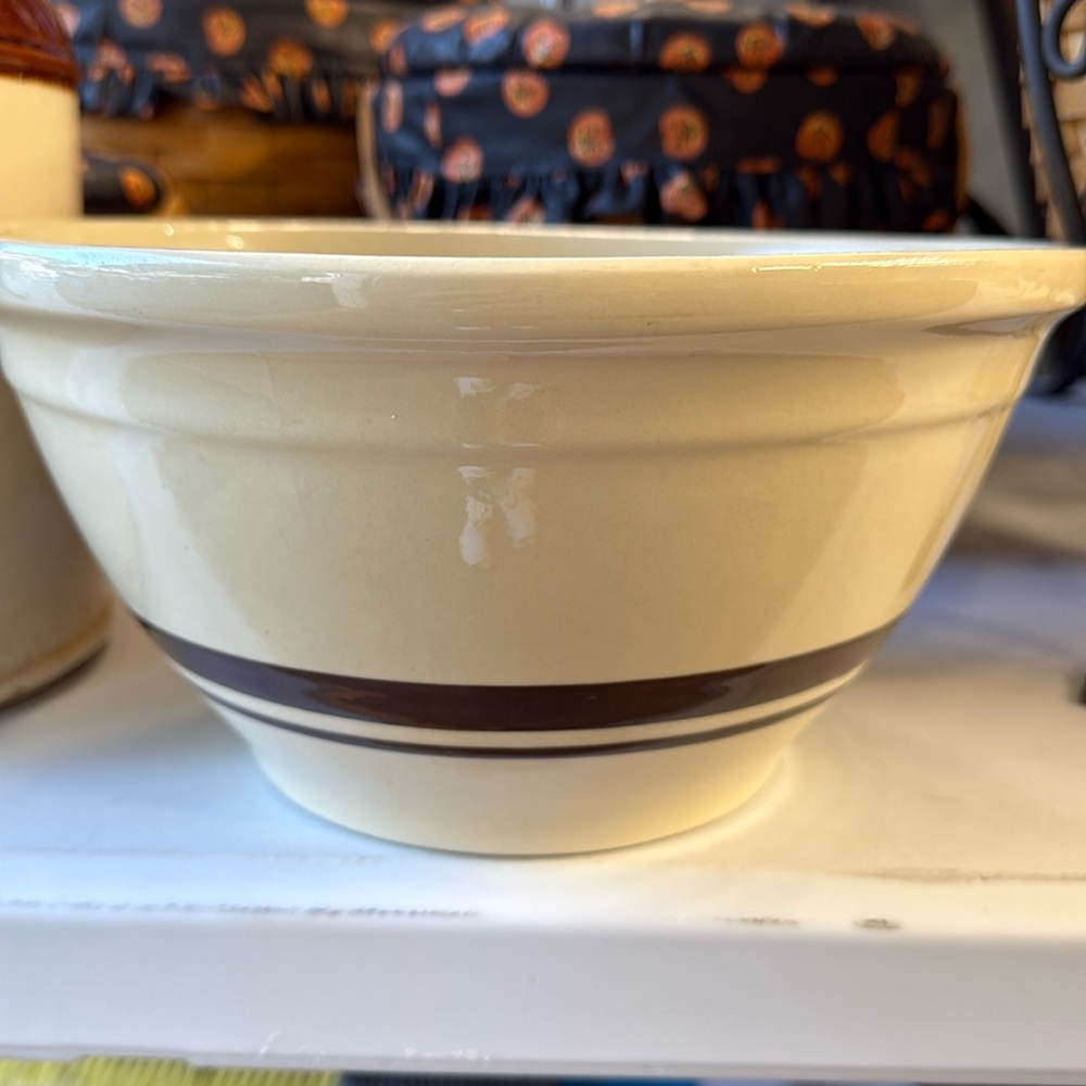 McCoy 10" Stoneware Oven Ware Mixing Bowl